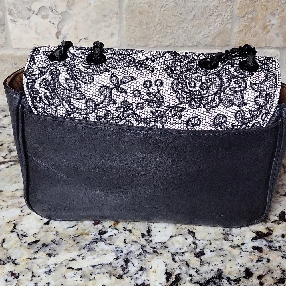 Patricia Nash Lorenza Flap Bag